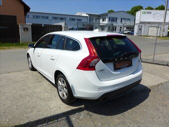 Volvo V60 1,6 D DIGI AC, SERVIS, 1.MAJ - 4