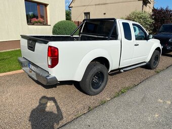 Nissan Frontier/Navara 2.5i - 4