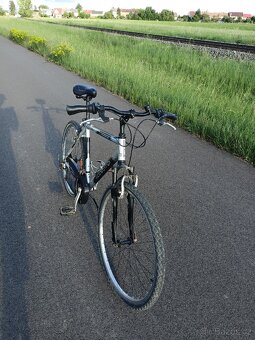 Prodám trekingové kolo Leader Fox - 4