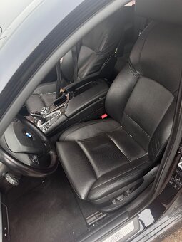 Bmw f10 / f11 díly - 4