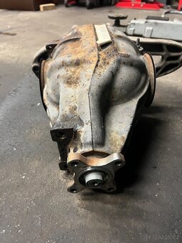 Mercedes benz vito zadní diferenciál - 4