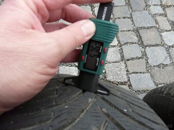 ZIMNÍ PNEU KLEBER 205/55R16 - 4