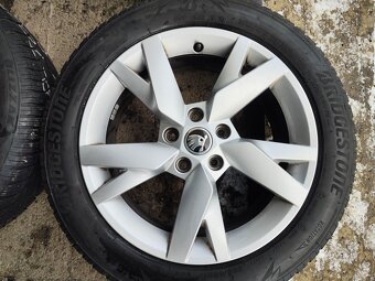 17"zimní alu sada Lyra 5x112 origo Octavia 4 Leon 4 Golf 8 - 4