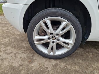 Škoda Roomster 1,2 TSI , 63 KW, vyhř.sed,digi.klima - 4