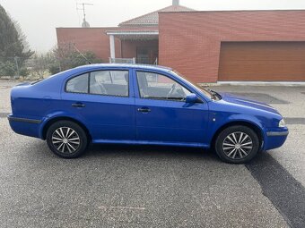 Octavia 1.6i 76kw - 4