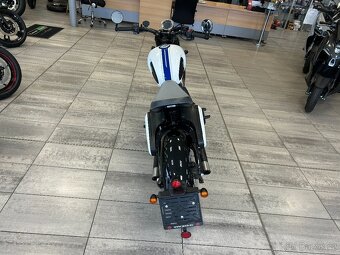 Jawa CL 350 Bobber 2025 - 4