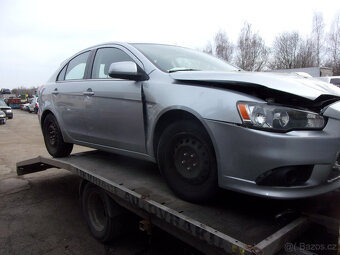 Mitsubishi Lancer - 4