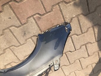 Pravý blatnik Audi A4 B9 - 4