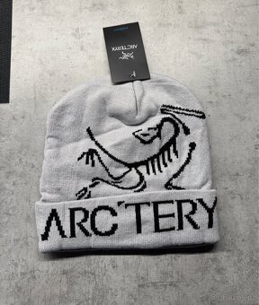 Arc’teryx čepice barvy - 4