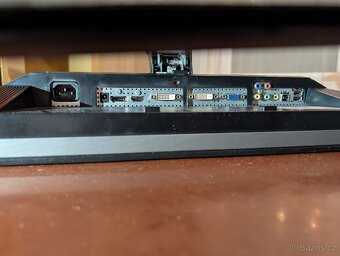 Dell Ultrasharp U2410 24" IPS - 4