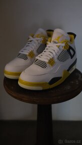 Jordan 4 - 4