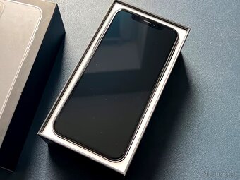 iPhone 11 Pro 256 GB - 4