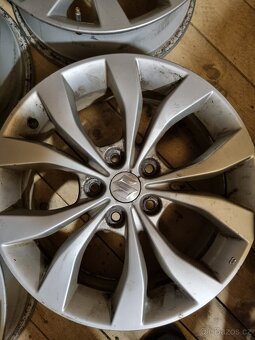 Originál Suzuki grand vitara 5x114,3 r17 - 4
