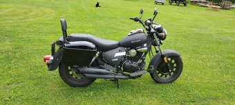Motorka Keeway Superlight - 4