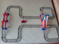 Autodráha.Hot Wheels.Svítící meč.Formule.
- 4