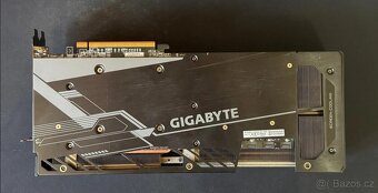 Prodám GIGABYTE Radeon RX 6950 XT GAMING - 4