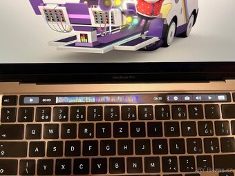 Apple MacBook Pro 13” M1 512GB SSD / 8GB RAM - 4