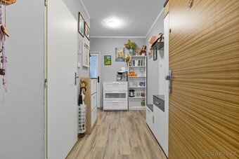 Prodej pěkného bytu 2+kk 42 m² Stankovského, Čelákovice - 4