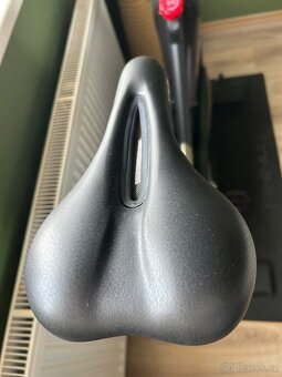 Cyklo trenažér / spinner HOUSEFIT ASTRA v záruce - 4