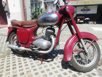 Jawa, ČZ 250. Kyvacka veterán 1956 - 4