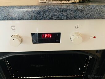 Vestavná trouba - 4