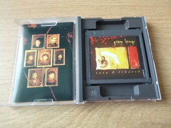4x ORIGINALNI HUDEBNI MINIDISC - 4