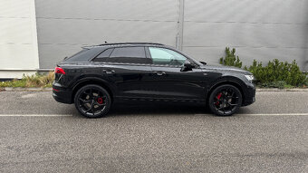 AUDI Q8 50TDI 2025 Sline BLACK odpocet DPH - 4