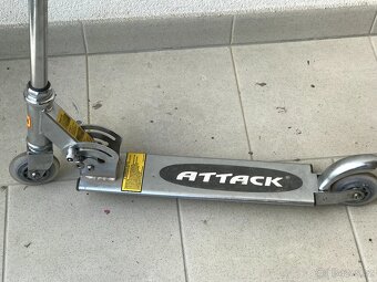 Skladací koloběžka Attack - 4