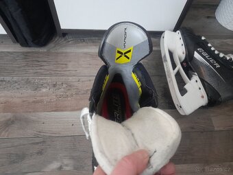 Brusle Bauer Vapor Hyperlite 2 - 4