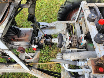 Prodám traktor domácí výroby. - 4