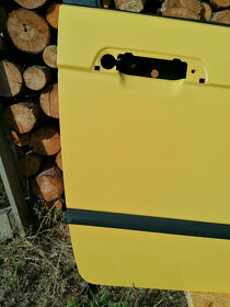 BMW E36 Compact pravé dveře DAKARGELB - 4