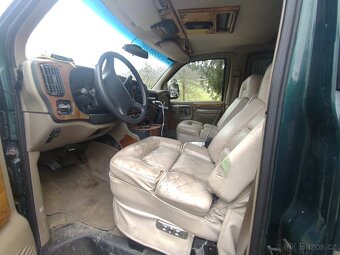 Chevrolet Chevy Van Gladiator - 4