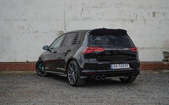 Volkswagen Golf R 2.0 TSI 4motion - 4