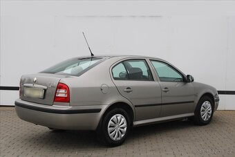 Škoda Octavia 1.6 MPI TOUR KLIMATIZACE ČR (2010) - 4