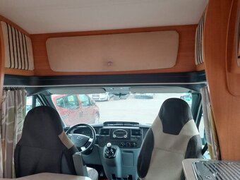 Prodám obytné auto CHAUSSON - 4