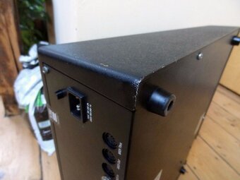 E-mu SP-1200 Sampler 12bitový bicí automat včetně Lotharek H - 4