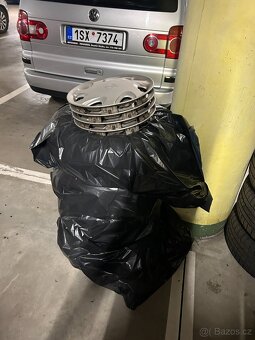 4x kola (Nissan) + 4x letní pneu 185/65 R14 T - 4