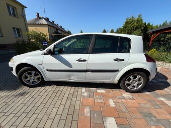 Renault Megane hatchback 1.5 dCi, 60 kW, r. 2003 - 4