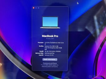 MacBook Pro 2017 - 15" Radeon Pro 560 4GB +  Adaptér - 4