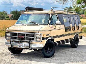 1983 GMC Vandura 2500 | 6.2L V8 Diesel - 4