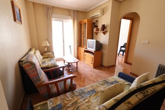 ŠPANĚLSKO, Torrevieja, apartmán s výhledem na bazén - 4