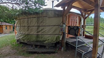Jurta, průměr 8m - 4