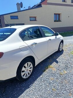 Fiat Tipo 1,4 70kw málo najeto - 4