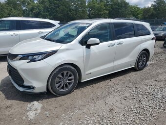 Toyota Sienna XLE 2021 - 4