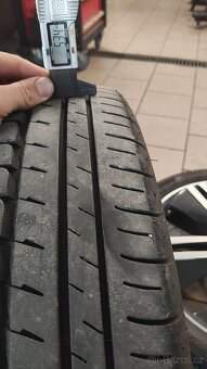 Prodám kola na BMW i3 - 4