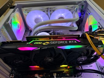PC - Ryzen 5 7600, RTX 2080 - 4