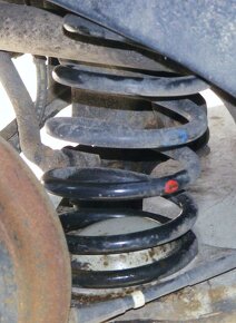 Přídavné vzduchové měchy do vinutých pružin - 4