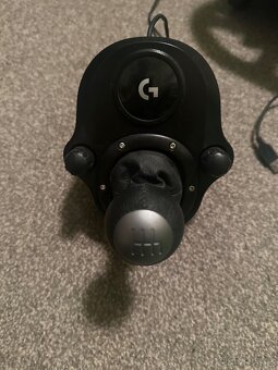 Herní volant Logitech G29 s řadící pákou - 4