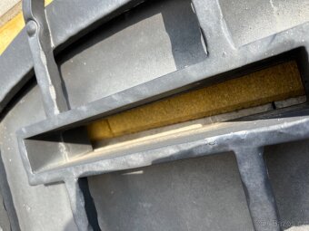 Kovová masivní branka - 4