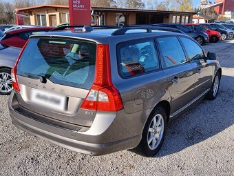 Volvo V70 2.0d ,  100 kW nafta, 2008 - 4